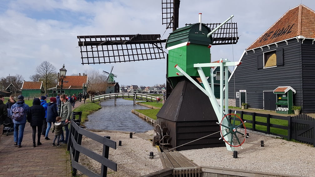 Mini moinho de vento em Zaanse Schans, Holanda