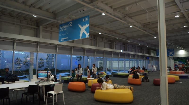 Lounge de espera em Kansai Airport - Osaka, Japão