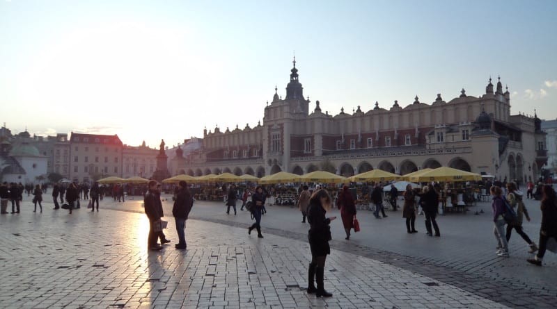 Praça central e o Mercado na Cracóvia, Polônia