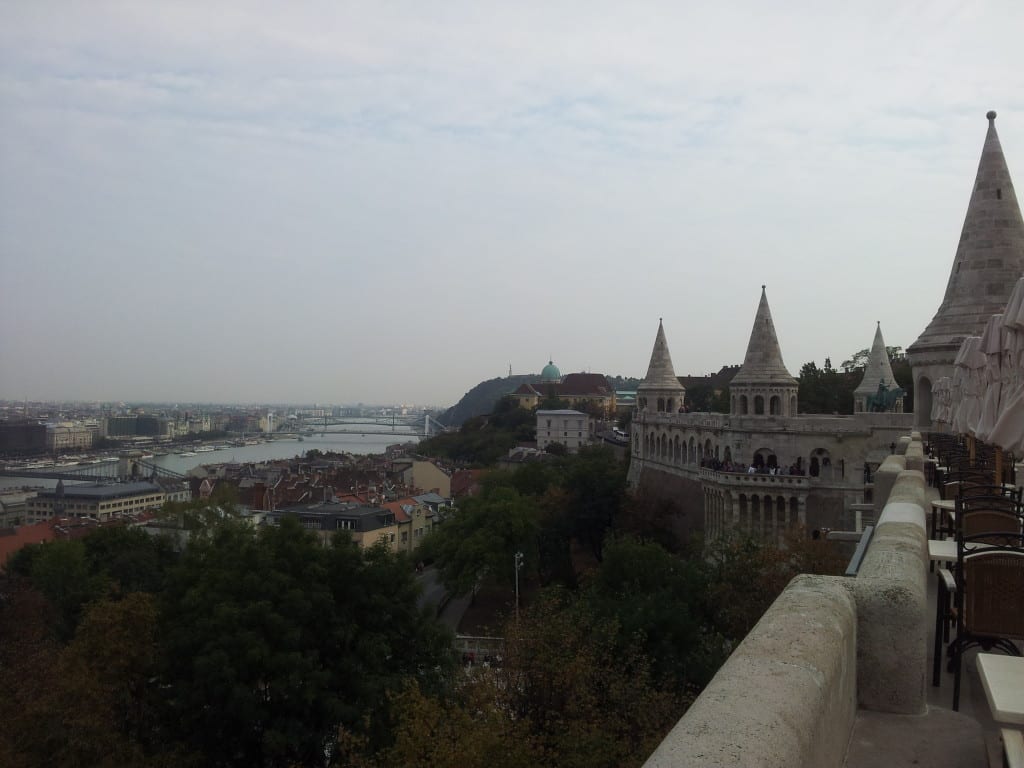 Buda, Peste, e o rio Danúbio visto do Fisherman's Bastion, Budapeste, Hungria
