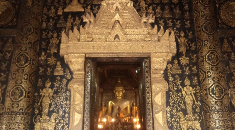 Lindíssimo Wat Xieng Thong em Luang Prabang, Laos