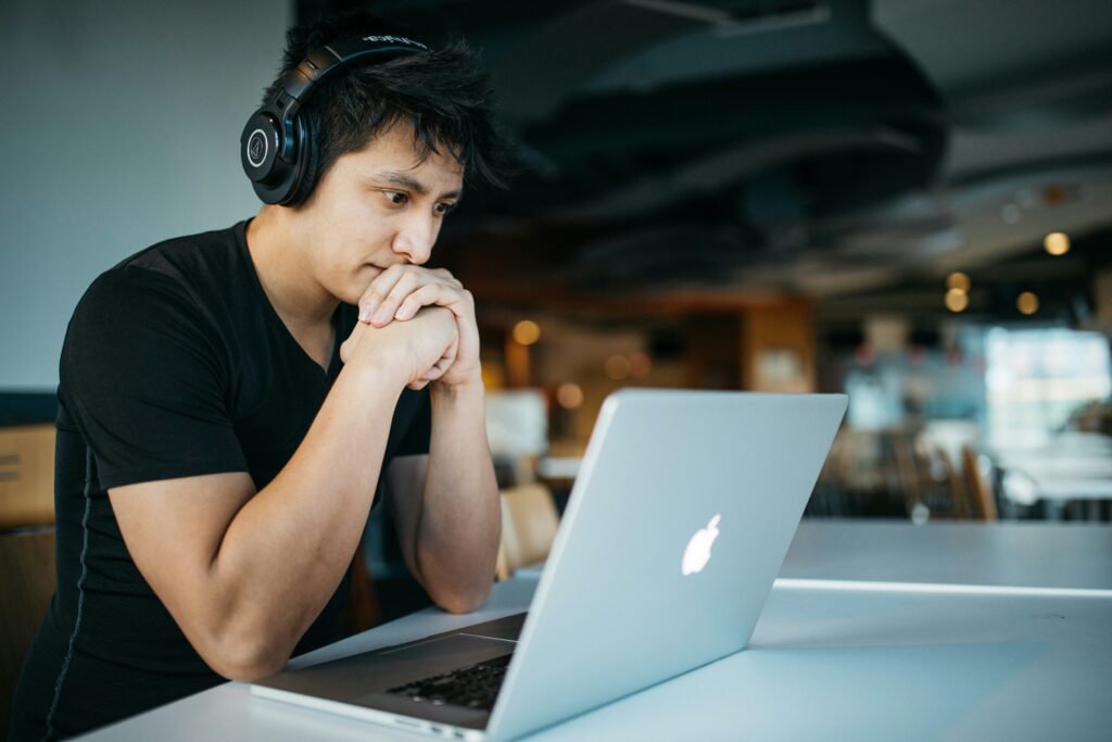 Melhores escolas de espanhol online
